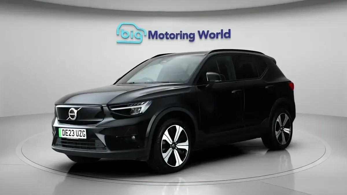 Used Volvo XC40 Plus 300 kW (408 HP) 2023 Black SUV