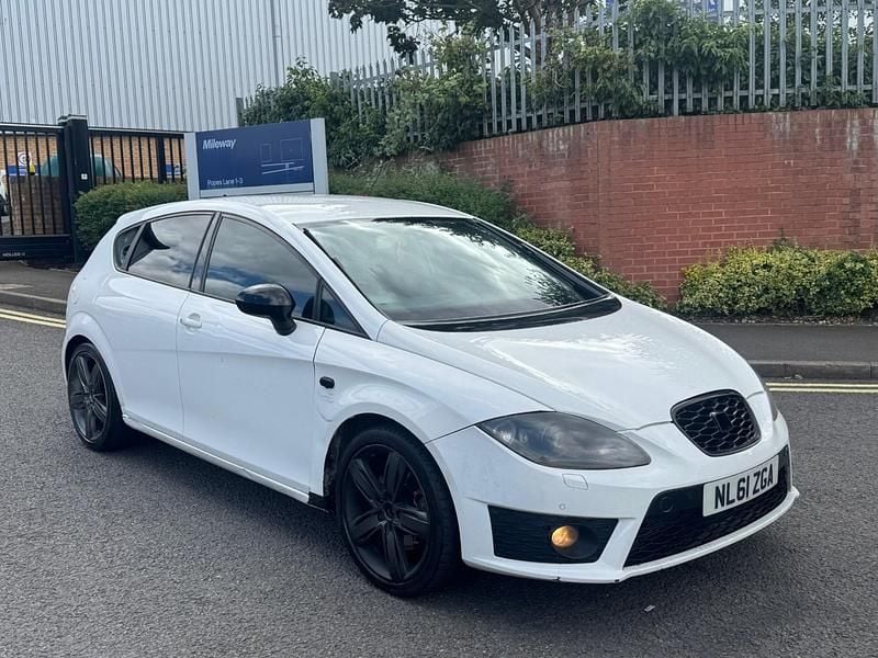 White Used 2011 Seat Leon FR Hatchback | £1,595 (Super price) - Image 1/4