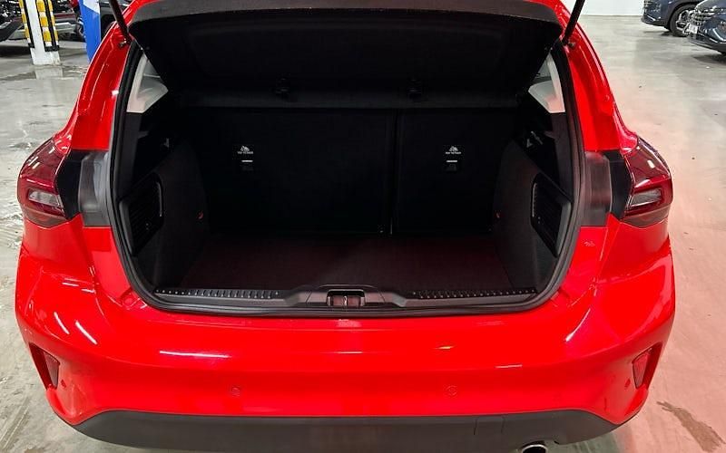 Used Ford Focus Titanium 125 HP (91 kW) 2023 Hatchback