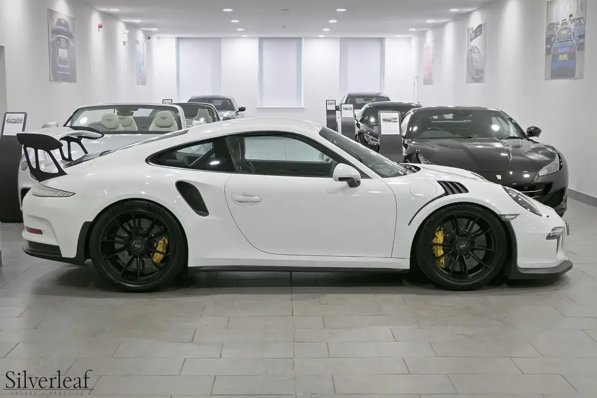Used Porsche 911 GT3 RS 492 HP (361 kW) 2016 White Coupe