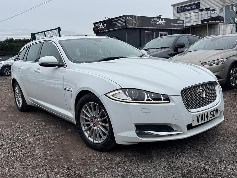 Used Jaguar XF 2014 White Estate