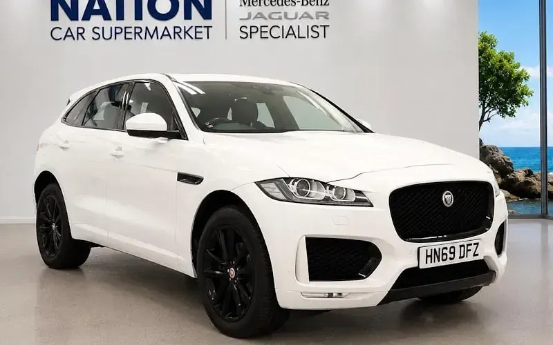 Used Jaguar F-Pace Chequered Flag 180 HP (132 kW) 2019 SUV