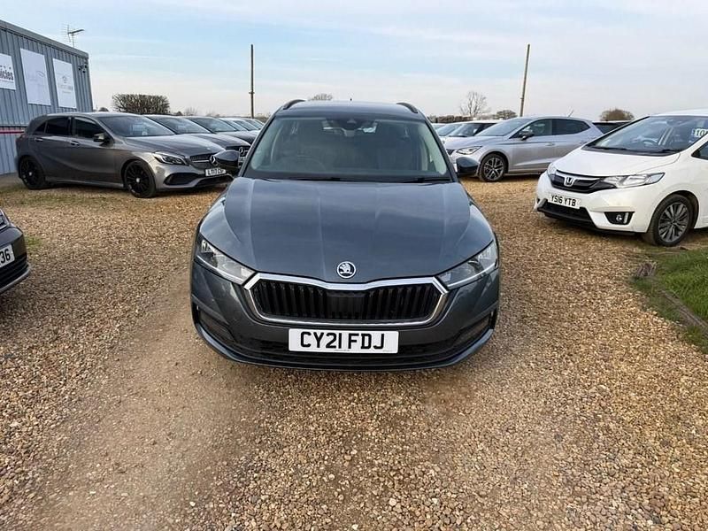 Used Skoda Octavia SE First Edition 110 HP (80 kW) 2021 Grey Estate