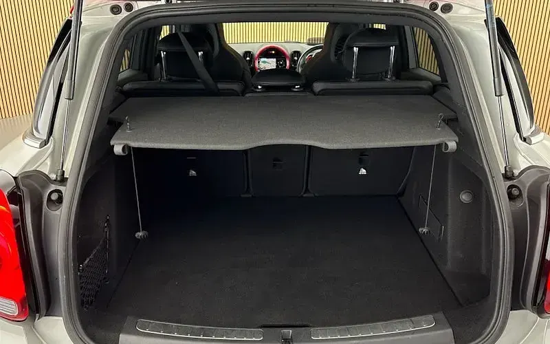 Used Mini John Cooper Works Countryman 306 HP (225 kW) 2020 Silver SUV
