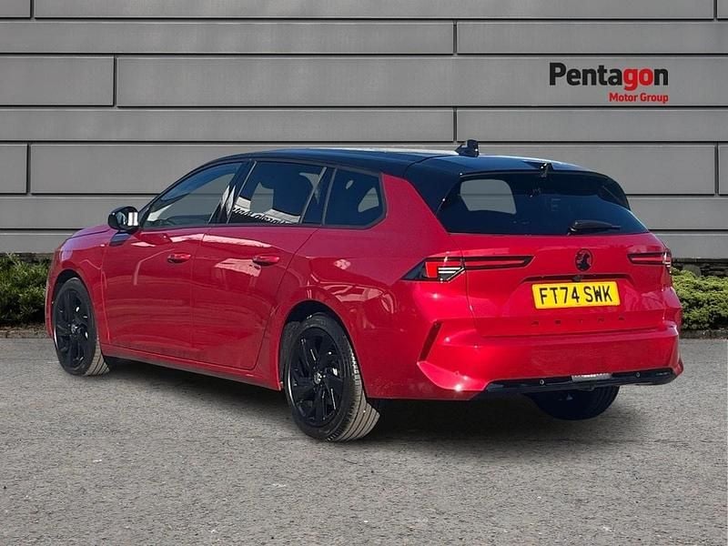 Used Vauxhall Astra S 130 HP (95 kW) 2025 Red Estate