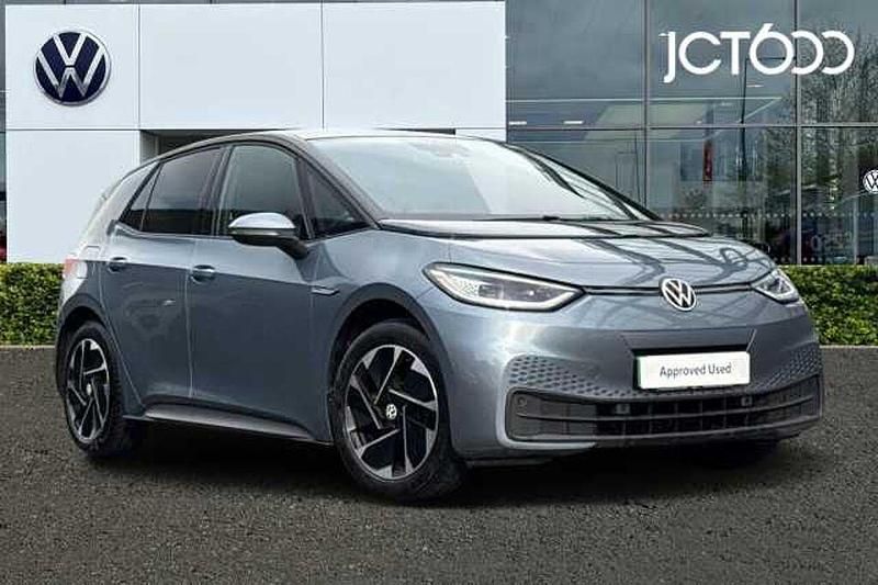 Used VW ID.3 Pro 106 kW (145 HP) 2022 Blue Hatchback