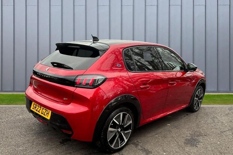 Used Peugeot e-208 Premium 98 kW (134 HP) 2022 Red Hatchback