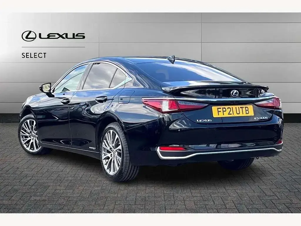 Gebraucht Lexus ES300H 218 PS (160 kW) 2021 Schwarz Limousine