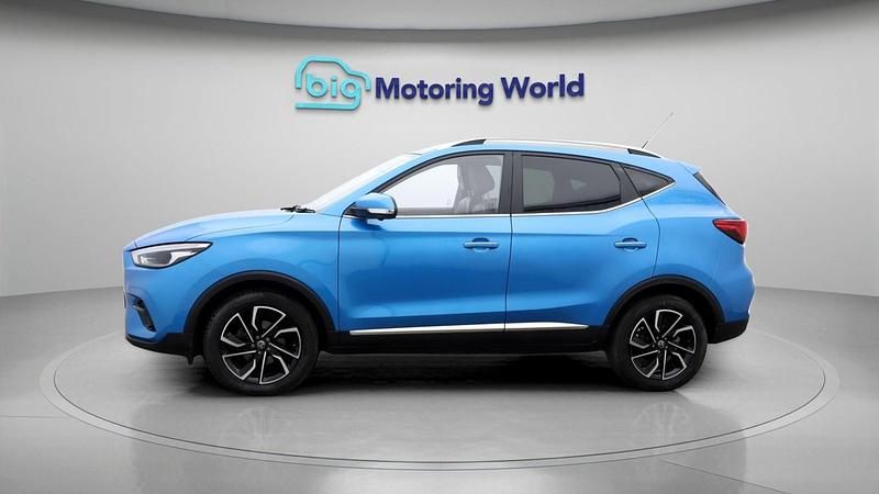 Used MG ZS Exclusive 106 HP (77 kW) 2023 Blue SUV