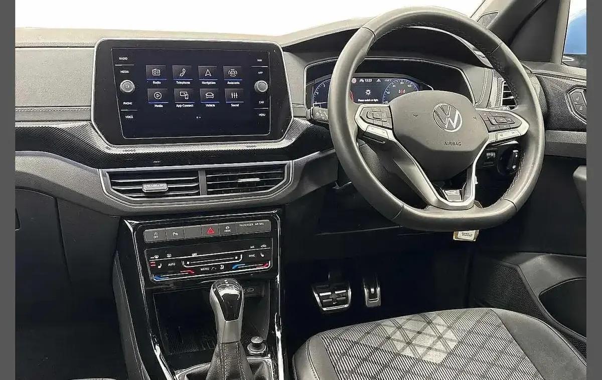 Used VW T-Cross R-line 115 HP (84 kW) 2026 Blue SUV
