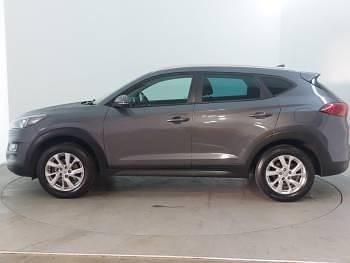 Used Hyundai Tucson SE 132 HP (97 kW) 2020 Grey SUV