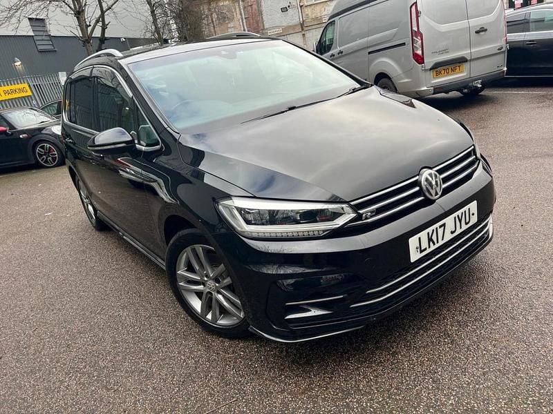 Used VW Touran R-line 150 HP (110 kW) 2017 Black MPV