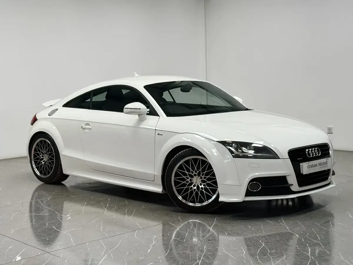 Used Audi TT S-Line 211 HP (155 kW) 2013 White Coupe