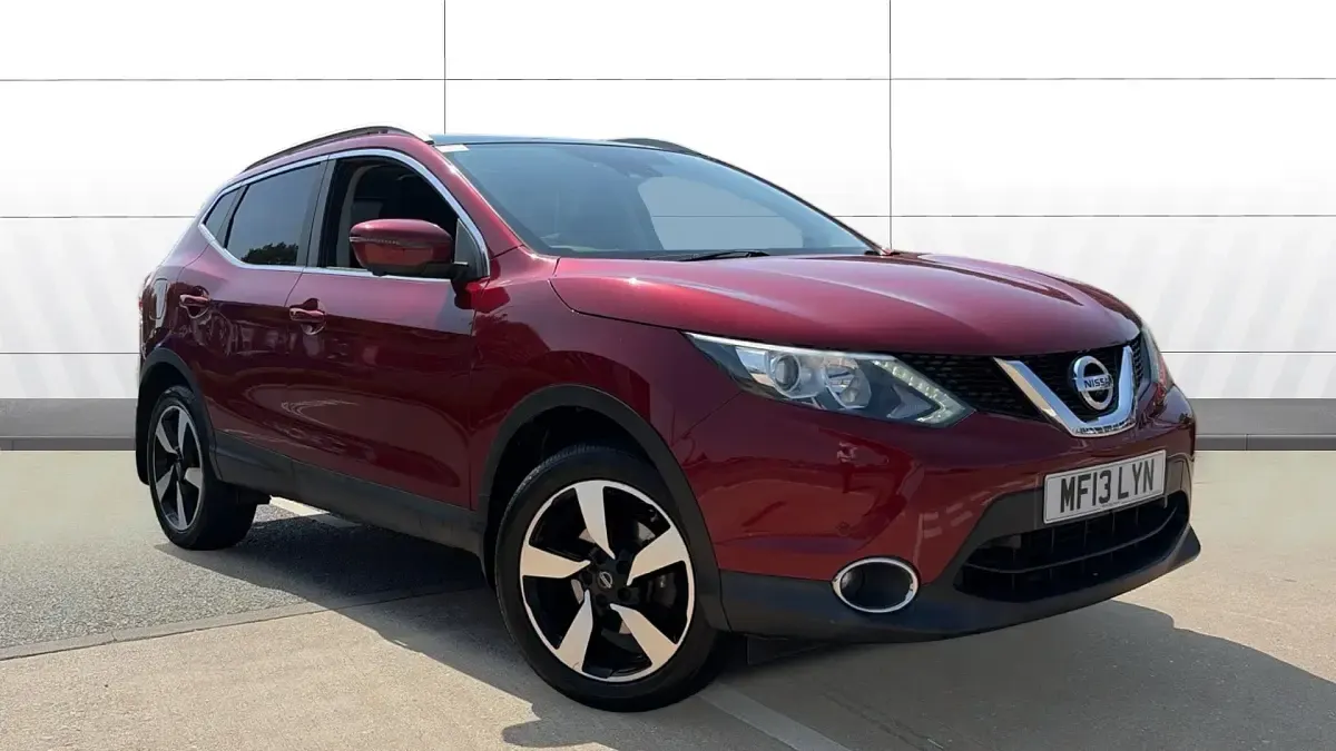 Used Nissan Qashqai N-Connecta 110 HP (80 kW) 2016 SUV