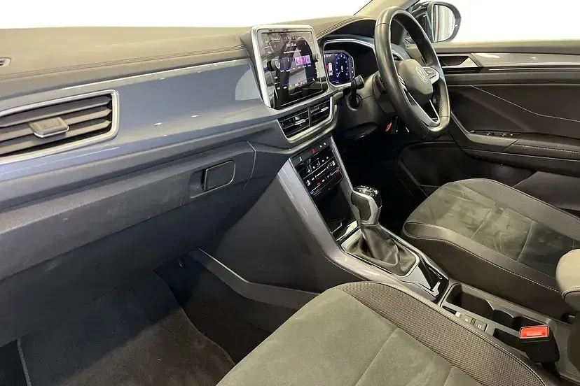 Used VW T-Roc Style 150 HP (110 kW) 2023 Grey SUV