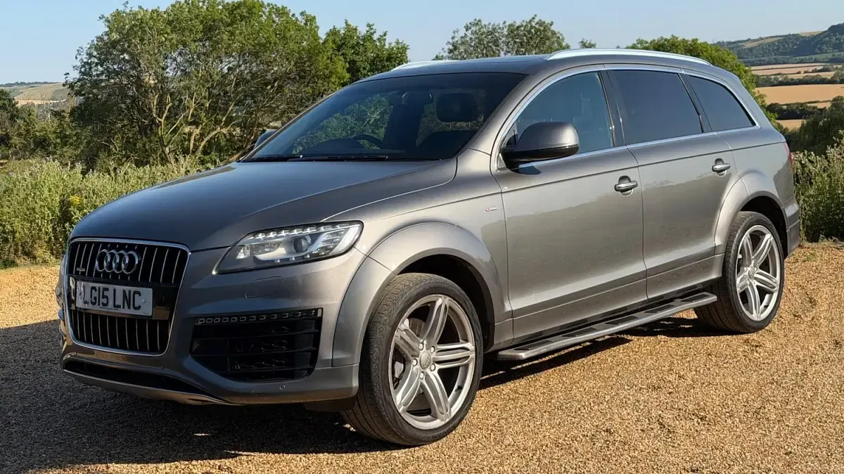 Used Audi Q7 S-Line 245 HP (180 kW) 2015 Grey SUV