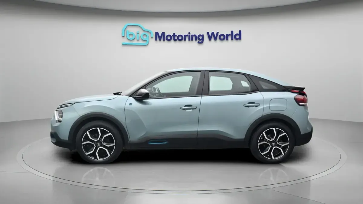 Used Citroën e-C4 100 kW (136 HP) 2021 Blue Hatchback