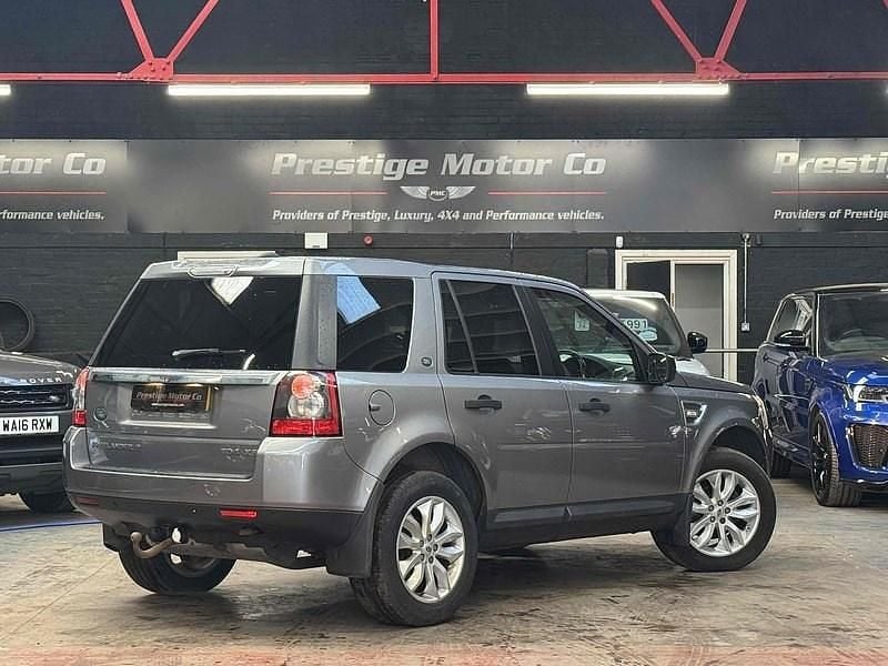 Used Land Rover Freelander 2 147 HP (108 kW) 2011 Grey SUV