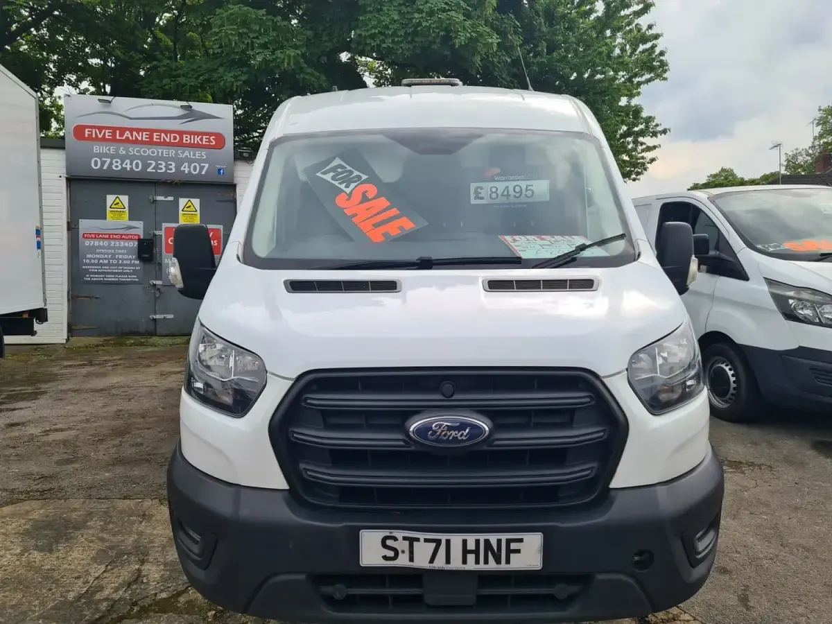 Usado Ford Transit 105 HP (77 kW) 2021 Branco Van