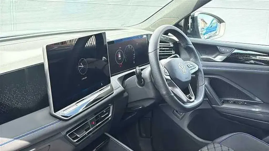 Used VW Tiguan 272 HP (200 kW) 2025 SUV