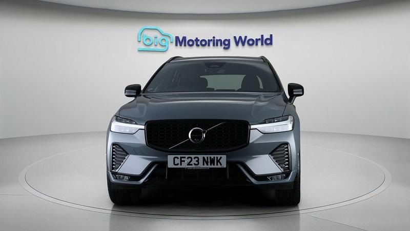 Used Volvo XC60 Plus 2023 Grey SUV