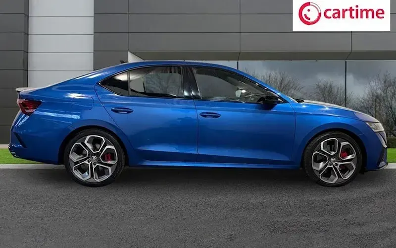 Used Skoda Octavia vRS 245 HP (180 kW) 2023 Hatchback