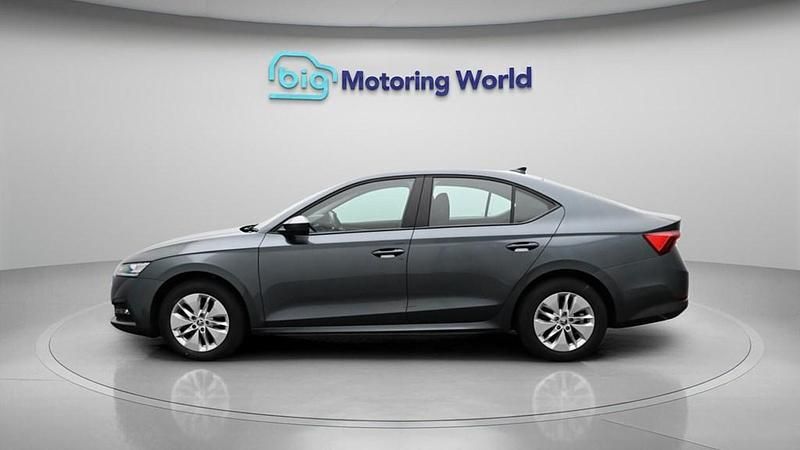 Used Skoda Octavia SE Technology 110 HP (80 kW) 2021 Grey Hatchback