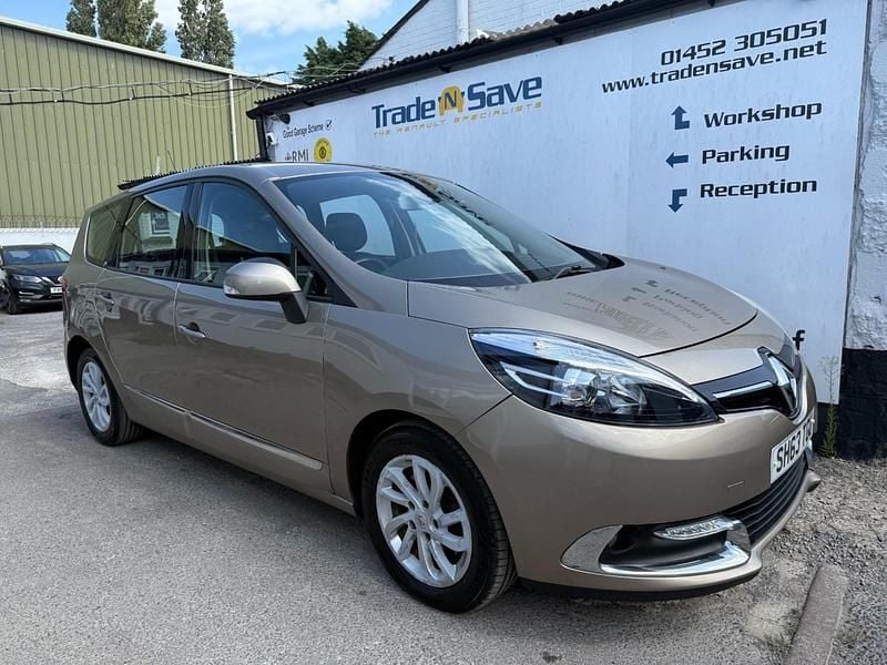 Beige Used 2013 Renault Grand Scénic III Dynamique MPV | £3,995 (Fair price) - Image 1/4