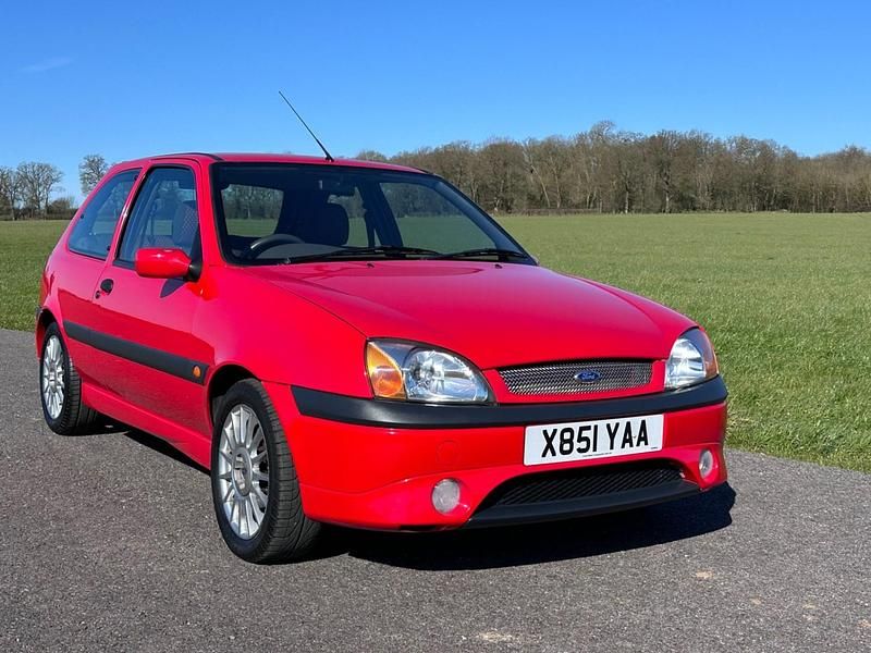 Used Ford Fiesta Zetec 2001 Red Hatchback