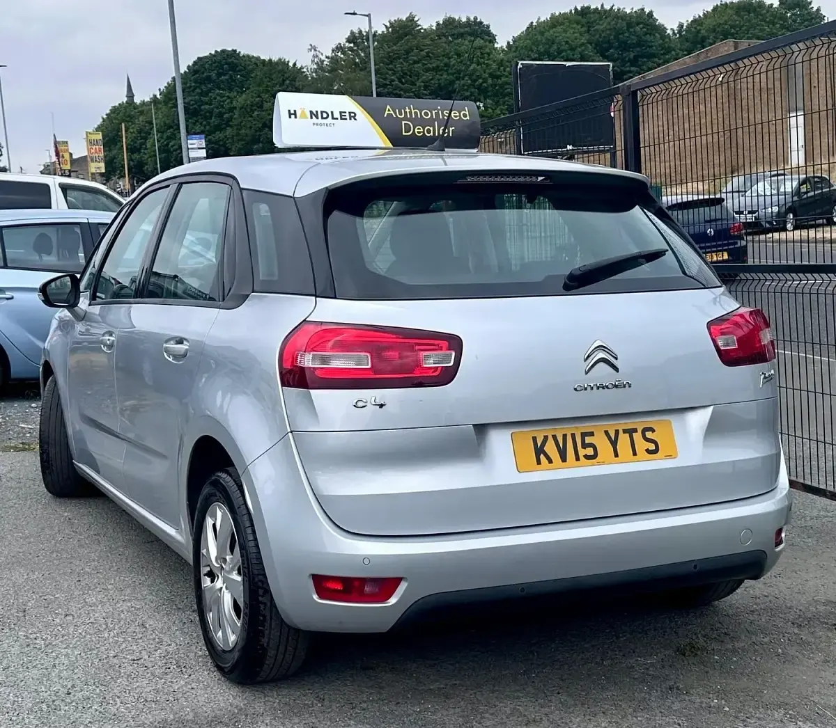 Used Citroën C4 Picasso VTR Sport 2015 Silver MPV