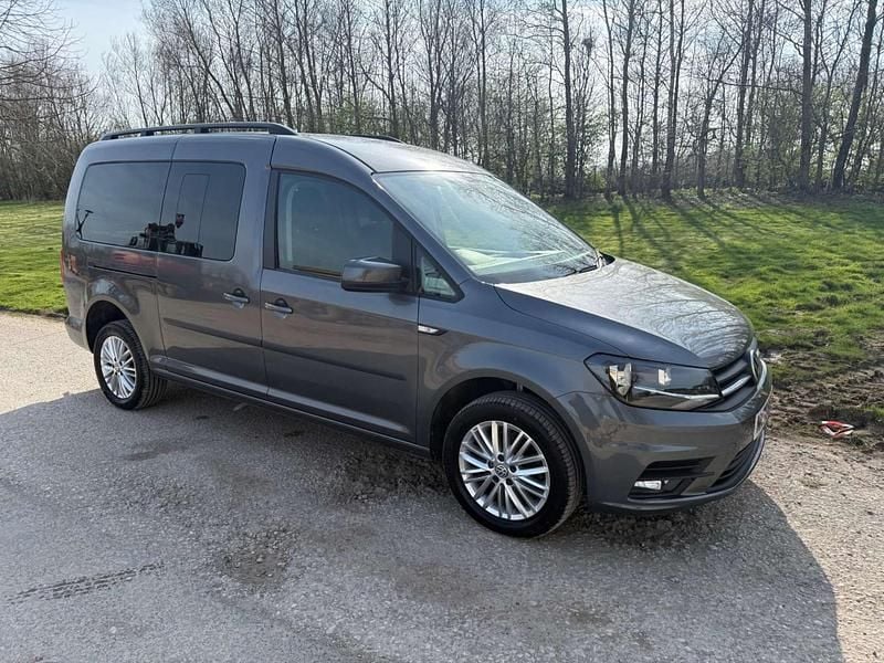 Used VW Caddy Maxi Life Life 114 HP (83 kW) 2021 Grey MPV