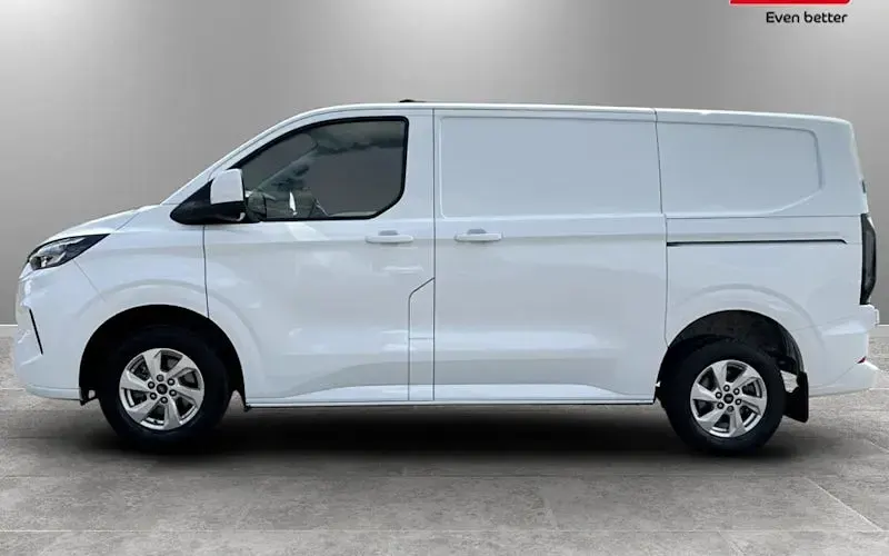 Used Ford Transit Custom Limited 136 HP (100 kW) 2025 White Van