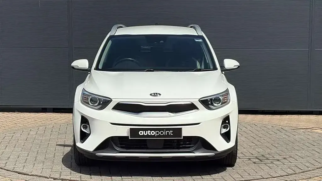 Used Kia Stonic 117 HP (86 kW) 2020 White SUV