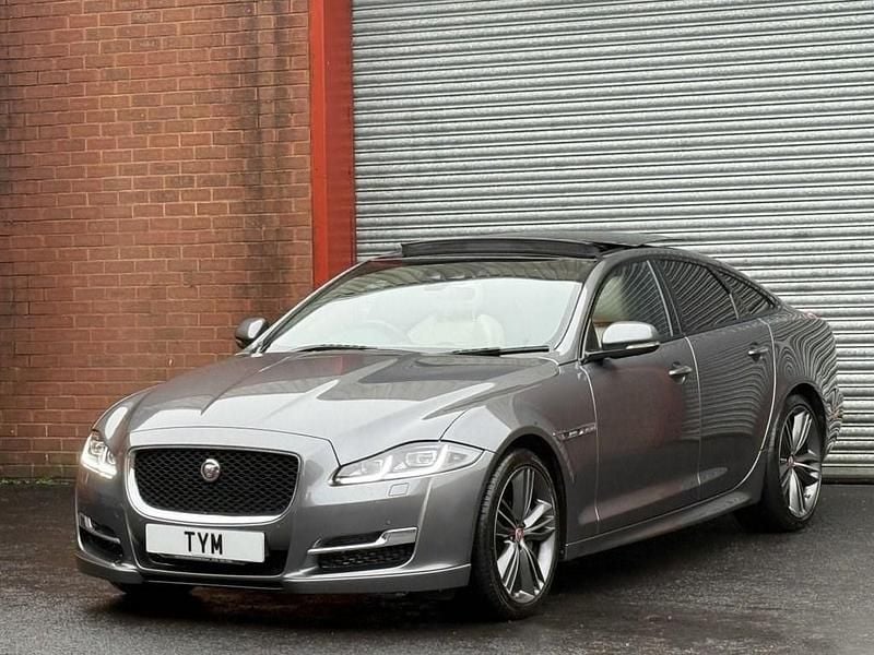 Used Jaguar XJ R-Sport 300 HP (220 kW) 2018 Grey Sedan