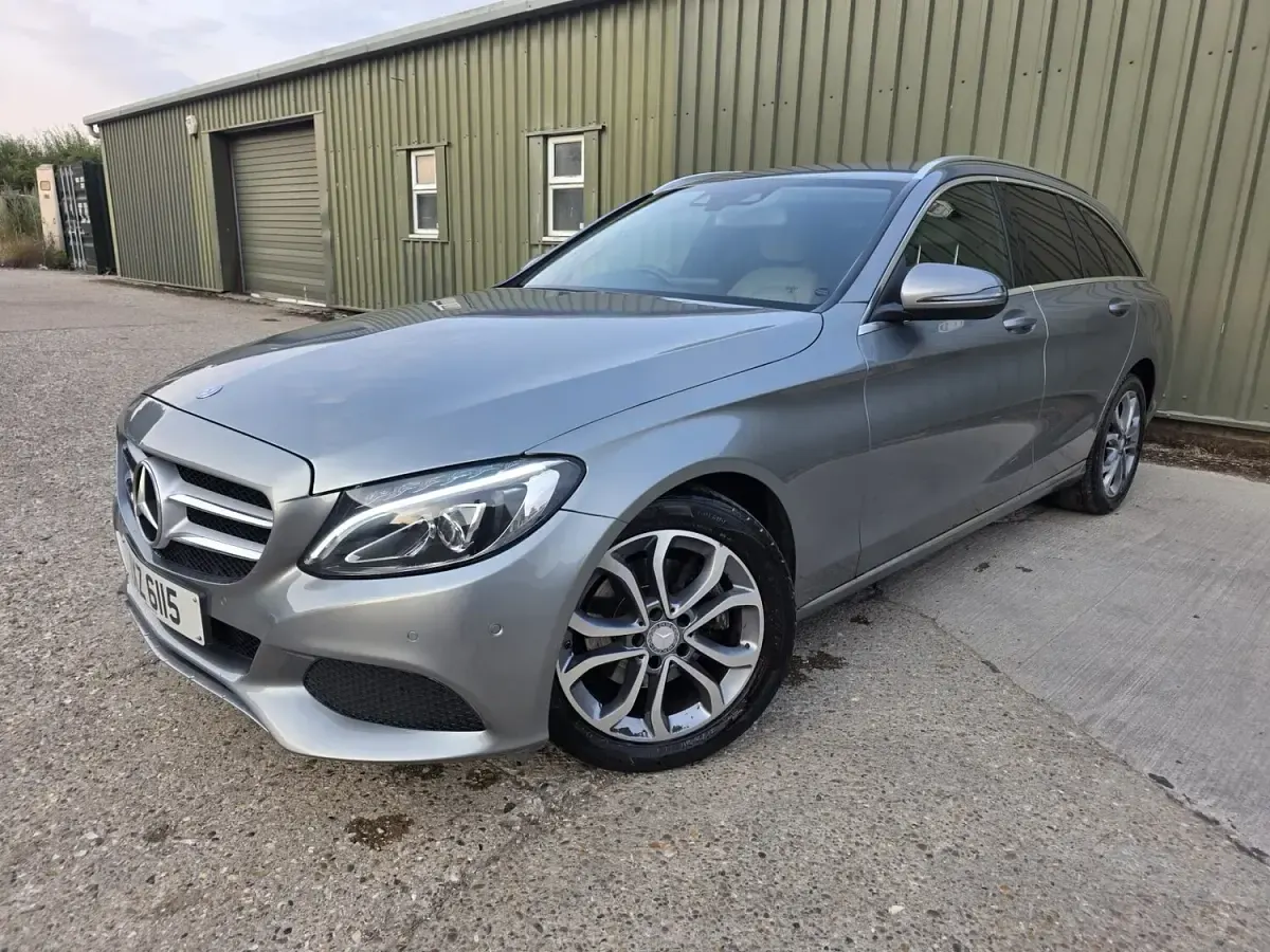 Used Mercedes C220 2016 Silver Estate