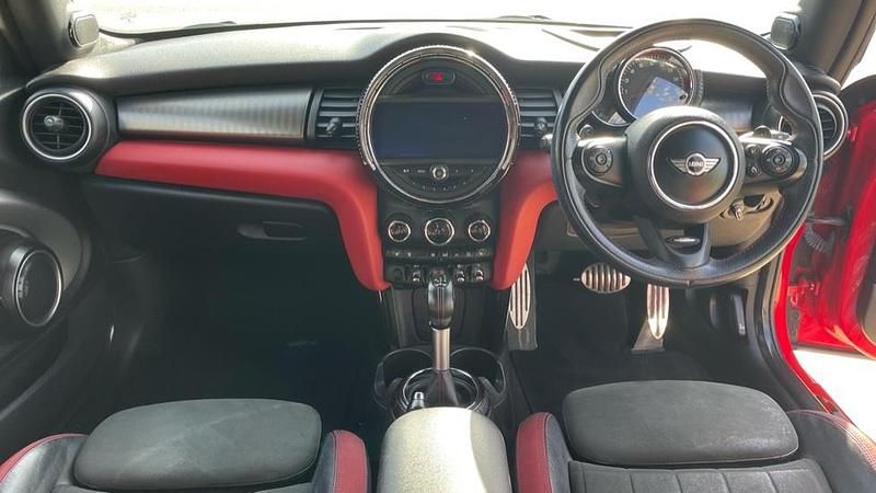Used Mini John Cooper Works Hatch 231 HP (169 kW) 2015 Red Hatchback