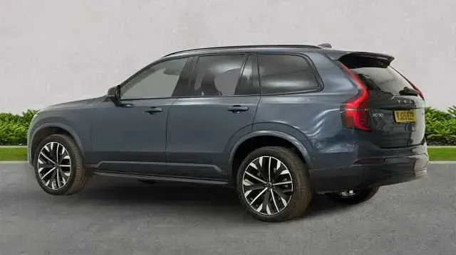Used Volvo XC90 Ultra 250 HP (183 kW) 2025 SUV