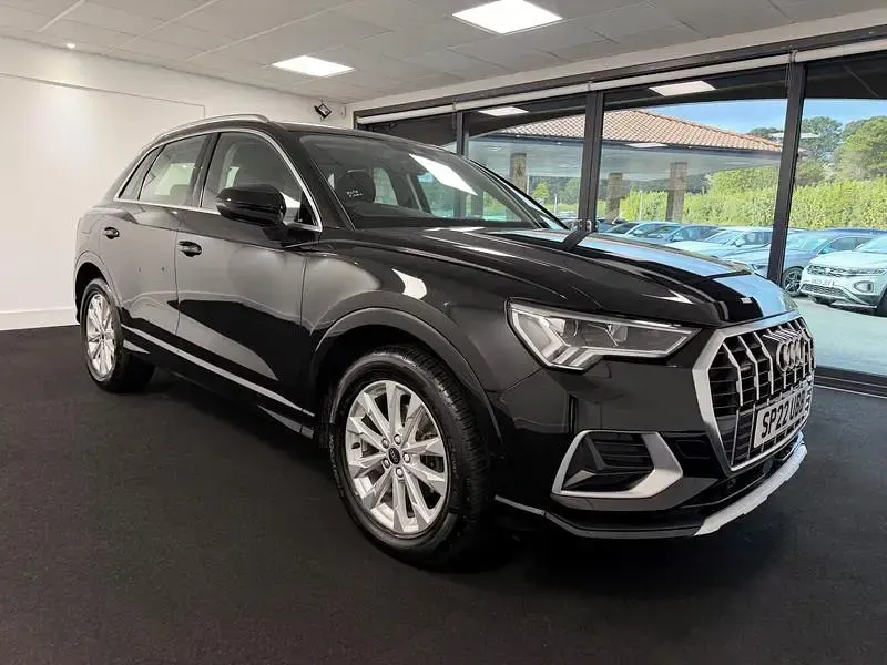 Used Audi Q3 Sport 147 HP (108 kW) 2022 Black SUV