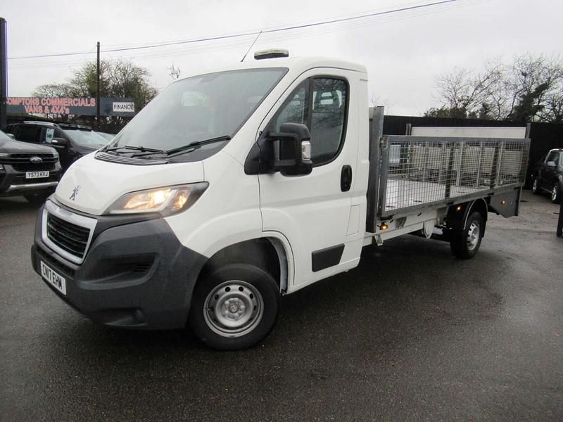 Used Peugeot Boxer 130 HP (95 kW) 2017 White Van