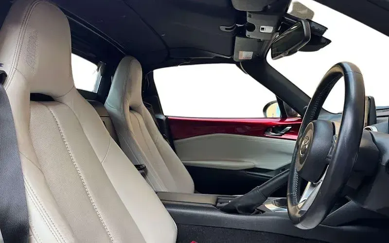 Begagnad Mazda MX5 Inclusive 184 HK (135 kW) 2021 Röd Cab