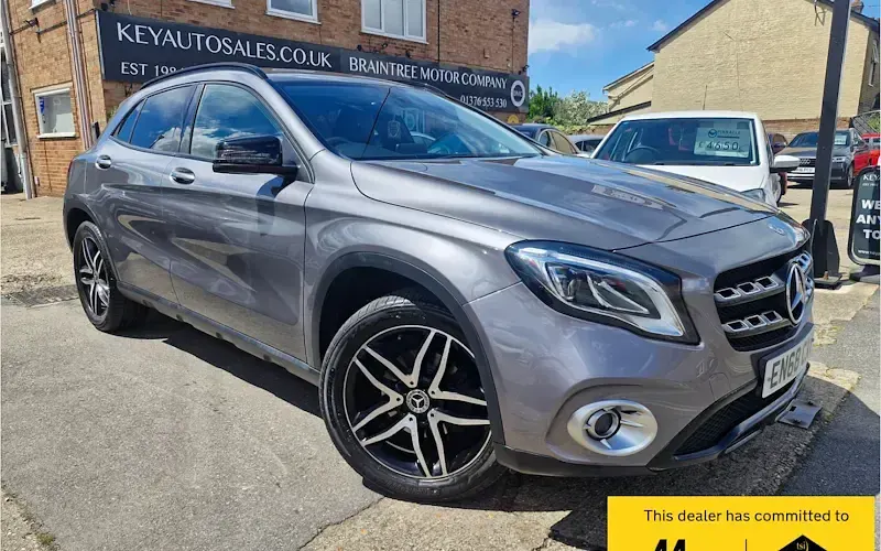 Used Mercedes GLA180 Urban 122 HP (89 kW) 2020 SUV