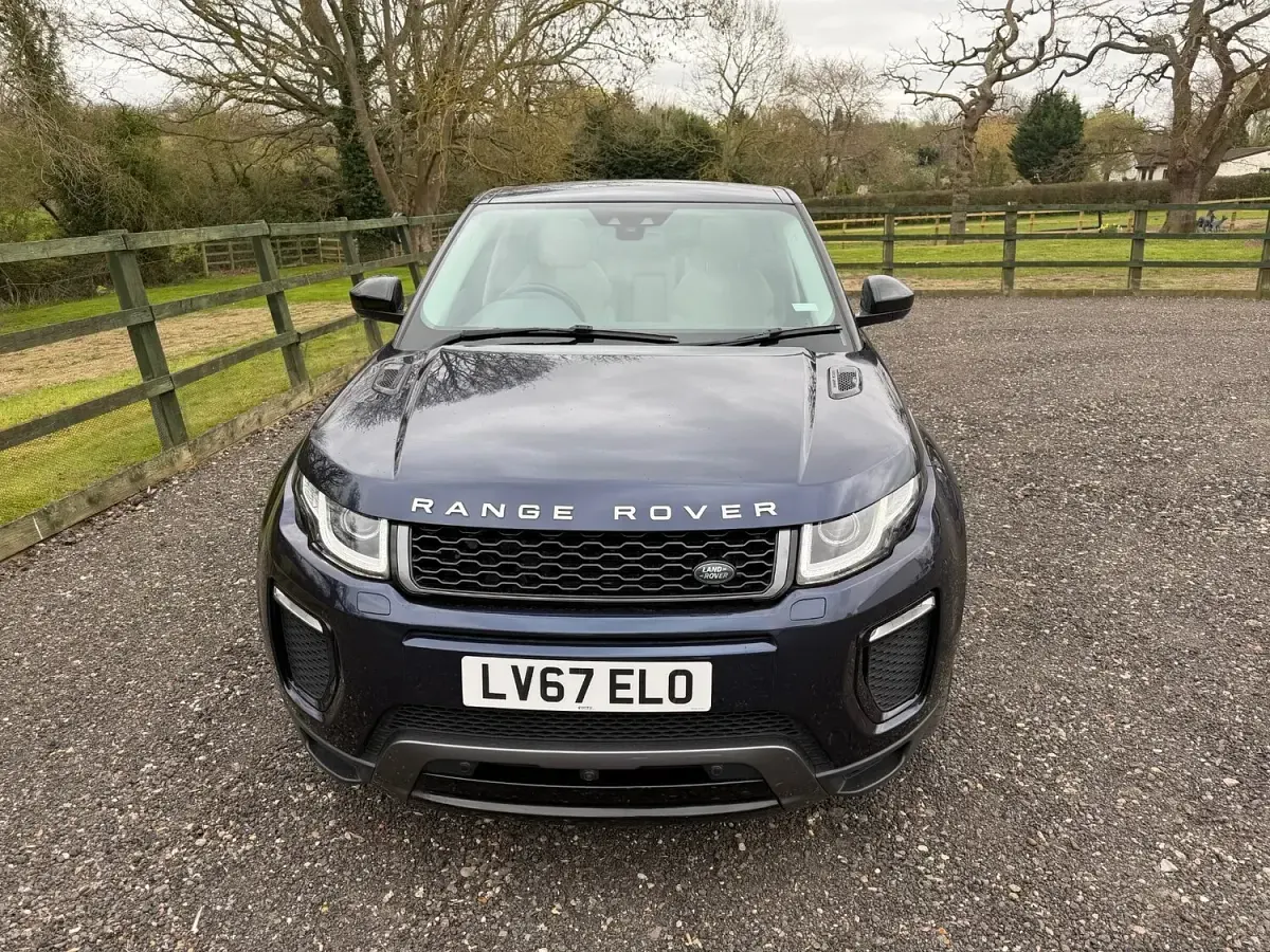 Used Land Rover Range Rover evoque HSE Dynamic 2017 Blue Estate