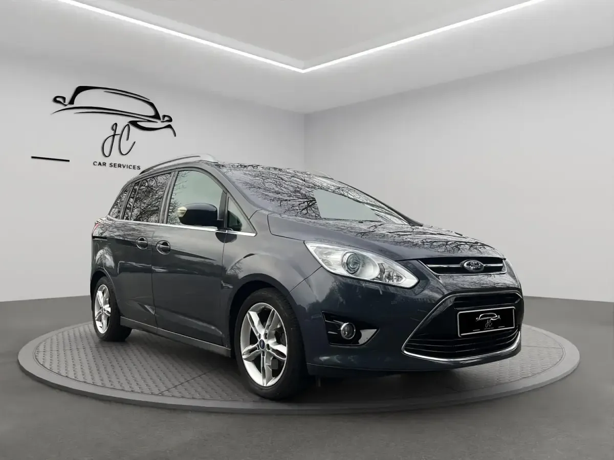 Usado Ford Grand C-Max Titanium X 125 HP (91 kW) 2012 Azul Monovolume