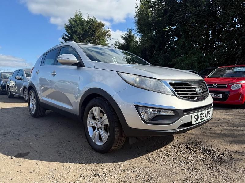 Silver Used 2012 Kia Sportage 2 SUV | £5,595 (Fair price) - Image 1/3