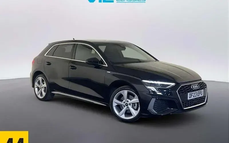 Used Audi A3 Sportback e-tron S-Line 204 HP (150 kW) 2023 Hatchback