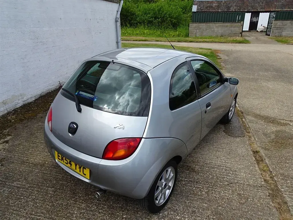 Used Ford Ka 70 HP (51 kW) 2004 Silver Hatchback