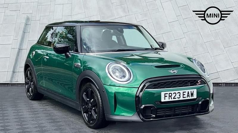 Green Used 2023 Mini Cooper S Classic Hatchback | £22,691 (Fair price) - Image 1/4