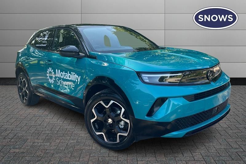 Tropical green New 2025 Vauxhall Mokka S SUV | £26,987 (A bit pricey) - Image 1/4