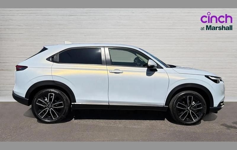 New Honda HR-V Elegance 131 HP (96 kW) 2026 White SUV
