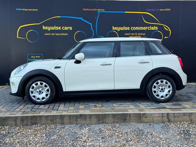 Used Mini ONE Comfort 2020 White Hatchback